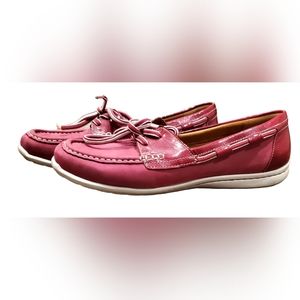 Womens Size 8 Clarks Artisan Pink Boat Shoes